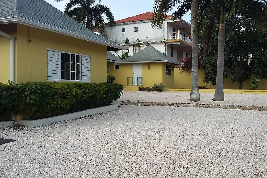 3 Bdr Apt #2 At Ramparts Near Sangster Airport Montego Bay